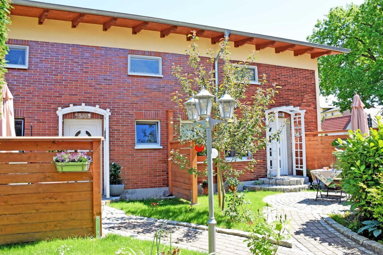 Ferienhaus Zum Hafen In Altefaehr Buitenkant foto
