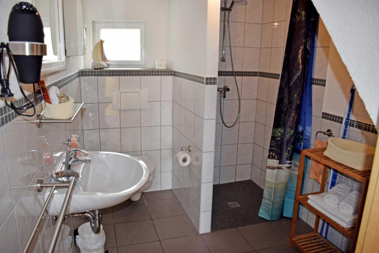 Ferienhaus Zum Hafen In Altefaehr Buitenkant foto